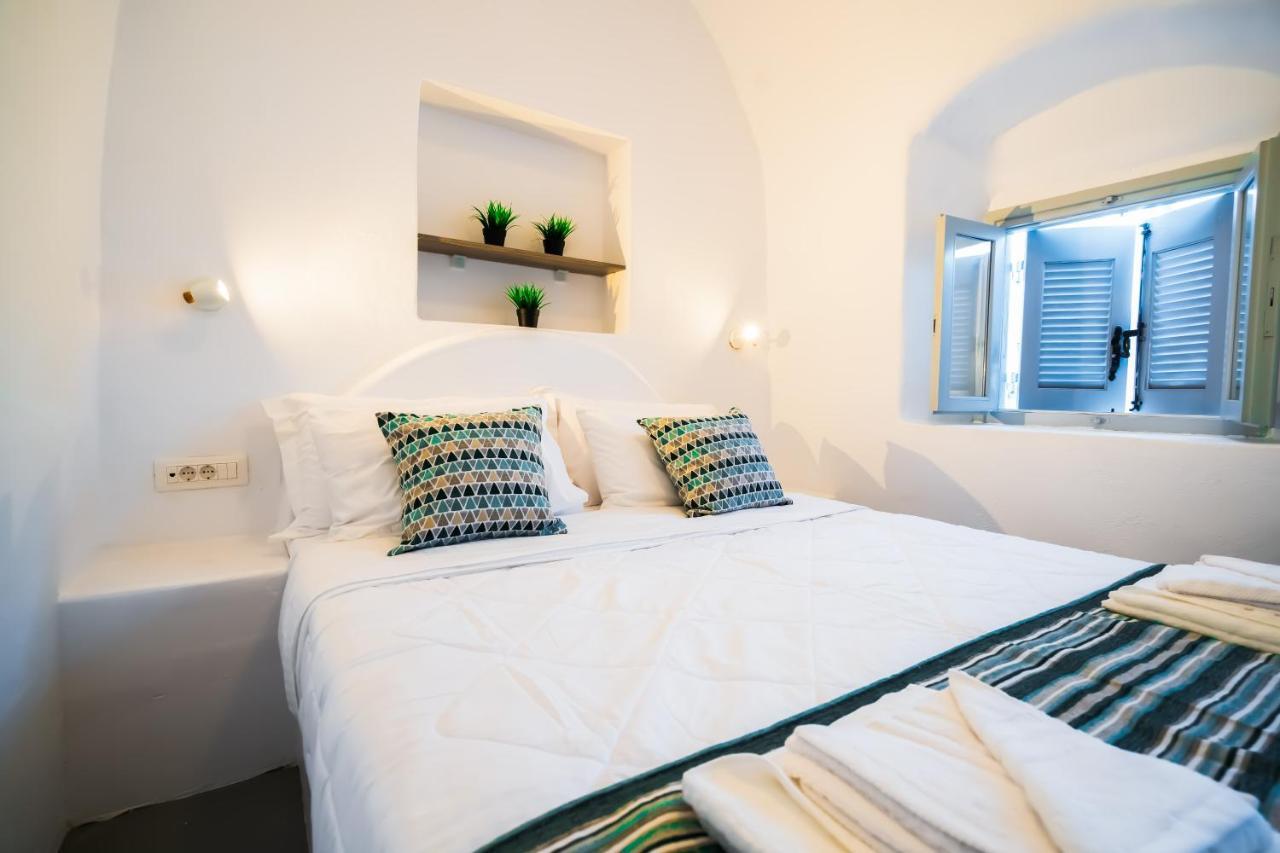 סנטוריני Jessica Apartment With Jacuzzi מראה חיצוני תמונה